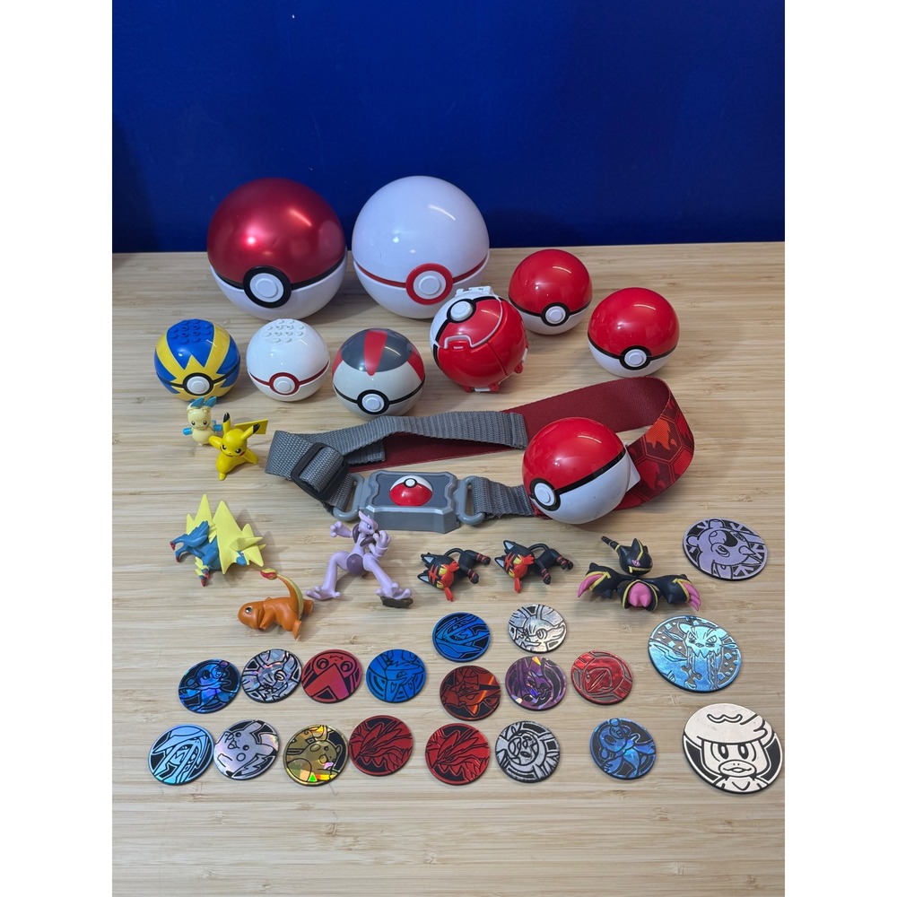 Pokemon Trainer Belt with Poke Balls Figures Mewtwo Pikachu TCG Coins Mixed lot